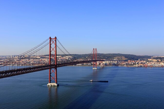 Lisbon Sunset Cruise with Wine and Snacks - An Affordable Sunset Cruise with Wine and Snacks in Lisbon