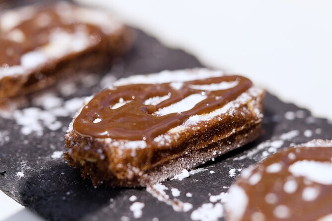 LISBON SUNSET TO NIGHT in Vintage Jeep with FOOD & DRINKS - Parque Eduardo VII: The City’s Green Oasis