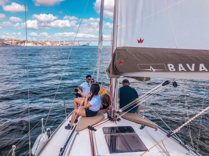 Lisbon: Tagus River Private 2-Hour Cruise - Discover Lisbon from the Water on a Private 2-Hour Cruise