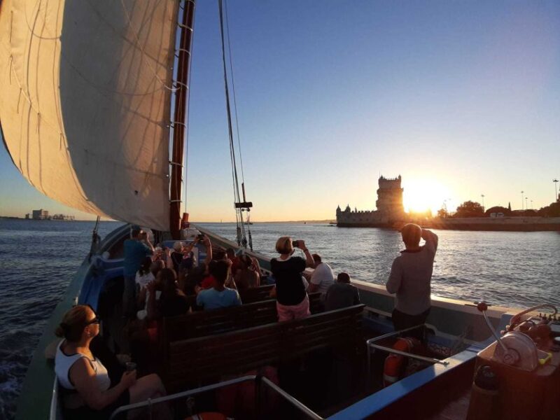 Lisbon: Tagus River Sunset Cruise in a Traditional Vessel - Enjoying the Traditional 1947 Vessel