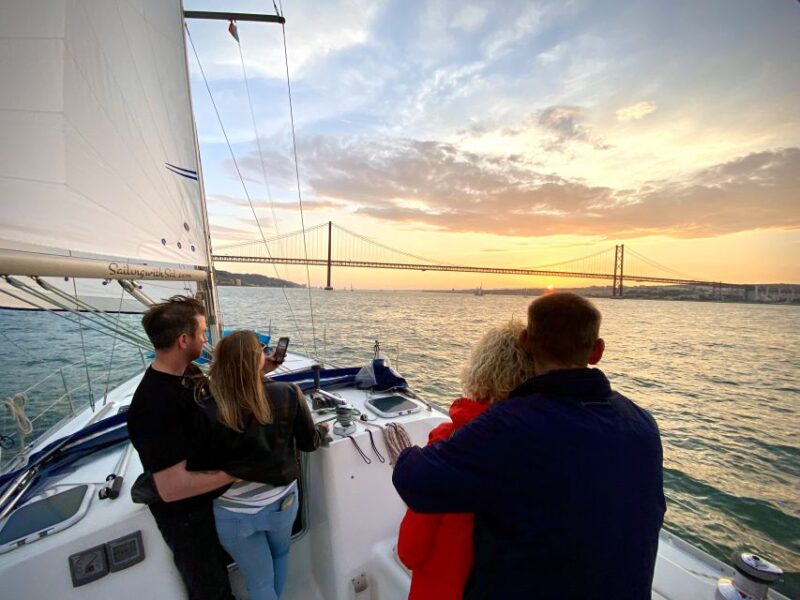 Lisbon: Tagus River Sunset Cruise with Drinks - The Experience of Sailing with Sal