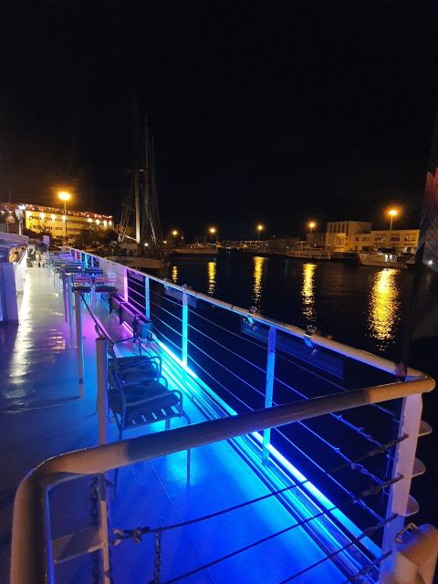 Lisbon: Tagus River Sunset Tour with Snacks and Drink - Key Points