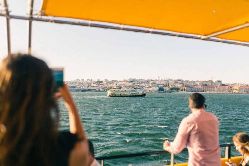 Lisbon: Tagus River Yellow Boat Cruise - Access to Lisbon’s Public Transport System