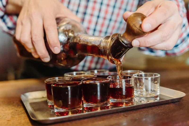 Lisbon: Tastes and Traditions Guided Food Tour - Tasting at the Mercado da Ribeira and a Family-Run Tasca