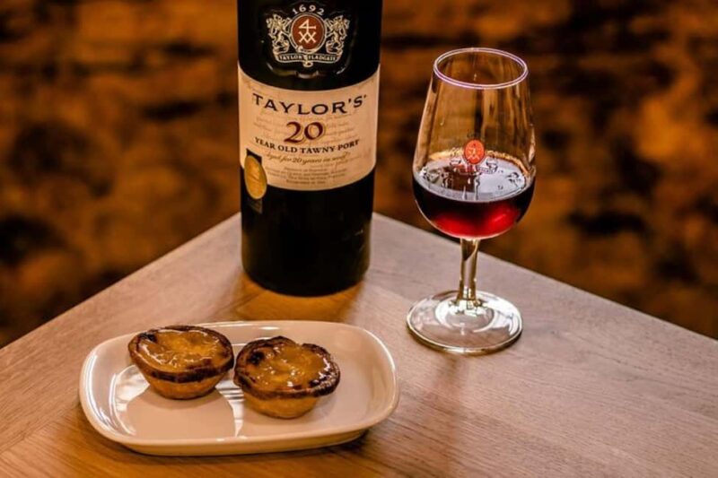 Lisbon: Tasting of two Port wines and Pastel de Nata - Key Points