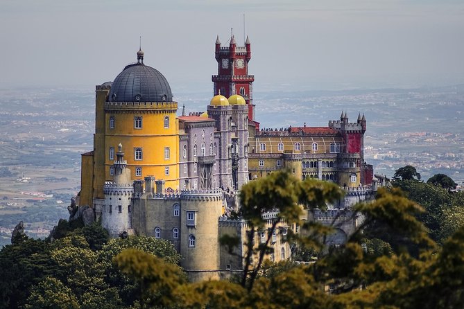 Lisbon to Sintra & Cascais: Private Day Tour & Fully Customizable - Key Points