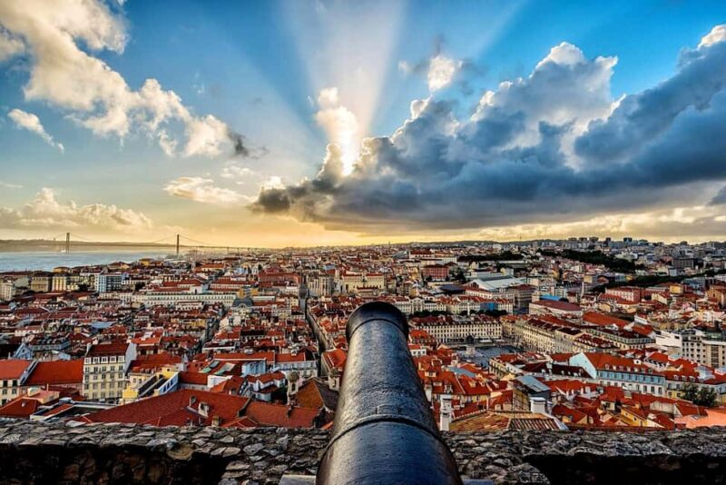 Lisbon Tour: Cristo Rei, Belem, São Jorge Castle, 360°View. - Final Stops and Views Over Lisbon’s Neighborhoods