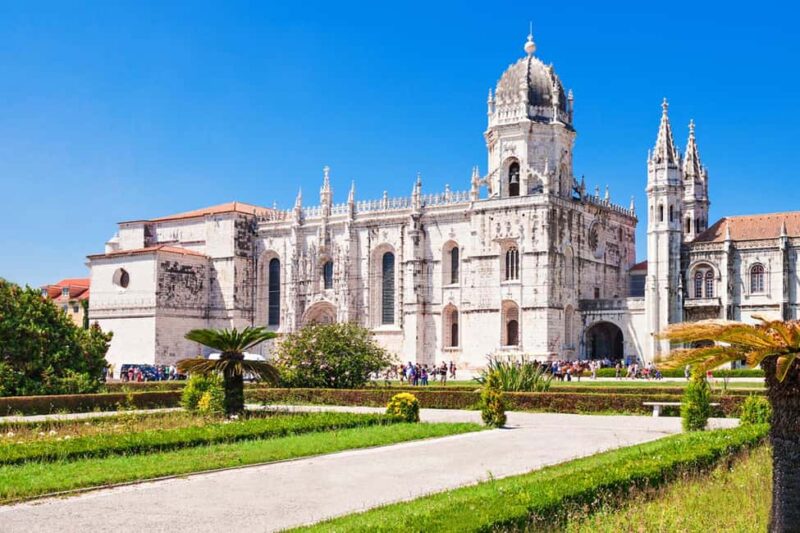 Lisbon: Tuk Tuk Hop-On Hop-Off Tour - Practical Details: Booking, Cancellation, and Flexibility