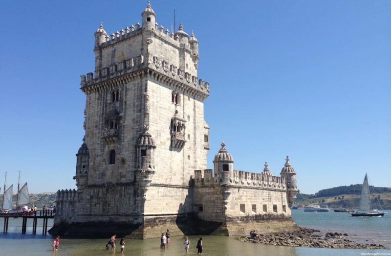 lisbon tuktuk tour 2 hours - Flexibility to Extend or Customize the Tour