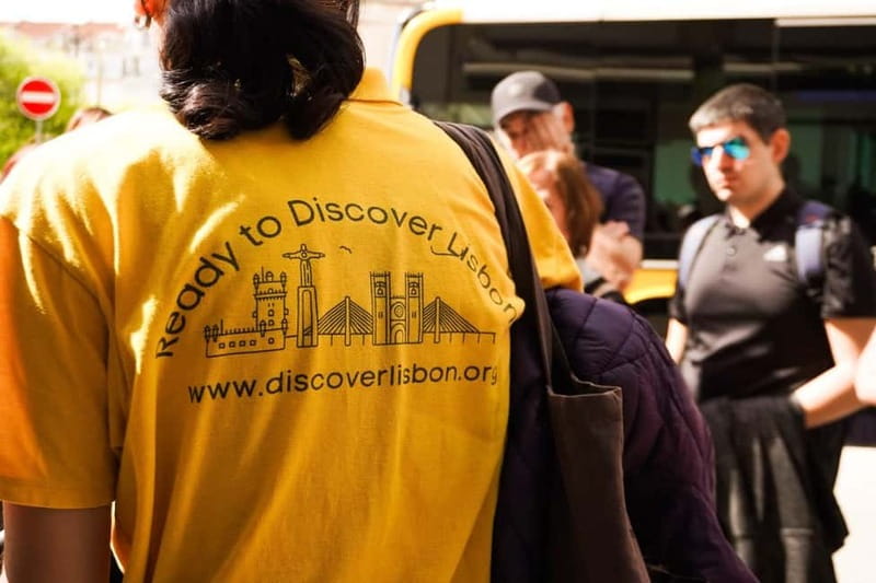 Lisbon Walking Tour: Historic Strolls of the Old Town - Walking Through Alfama’s Winding Streets and Architectural Gems