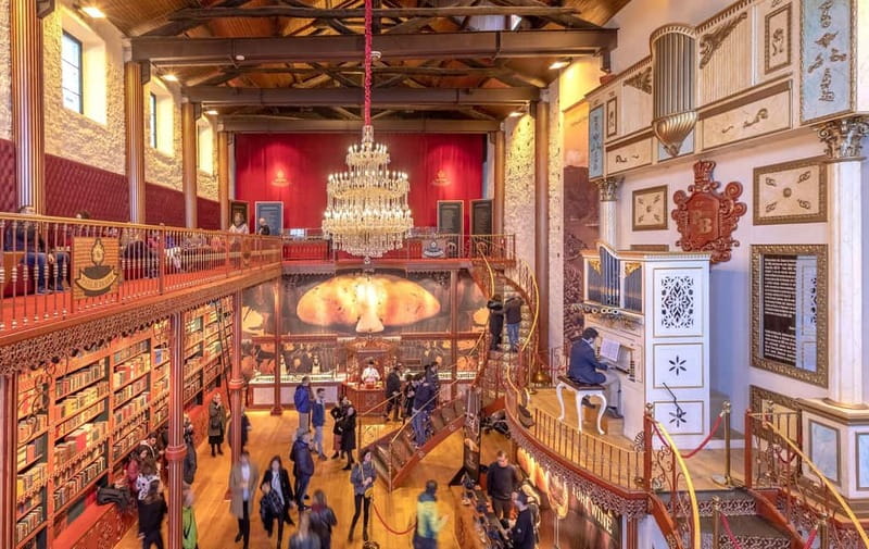 Lisbon: Walking Tour & Local Pastry - Final Stops at Restauradores Square and Views