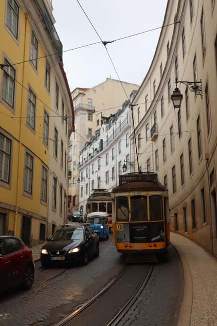 Lisbon: Walking Tour with Local Historian - Discovering Rossio Square and Its Historic Significance