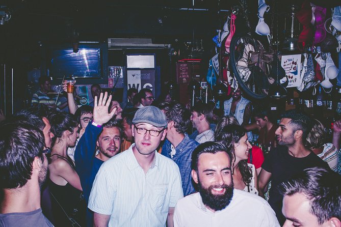 Lisbon Wild Pub Crawl - The Second Bar: Long Drink and Socializing