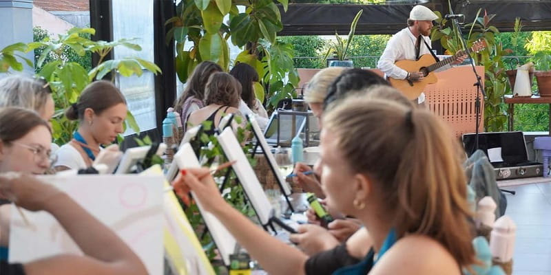 Lisbon: Wine & Paint Experience - What Makes the Lisbon Art & Wine Session Special