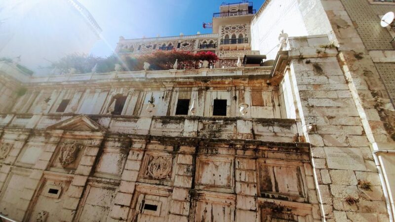 Lisbon:2-hour sightseeing TukTuk Tour with free Pickup - The Expertise and Charisma of Guides Like Rodrigo and Sydney