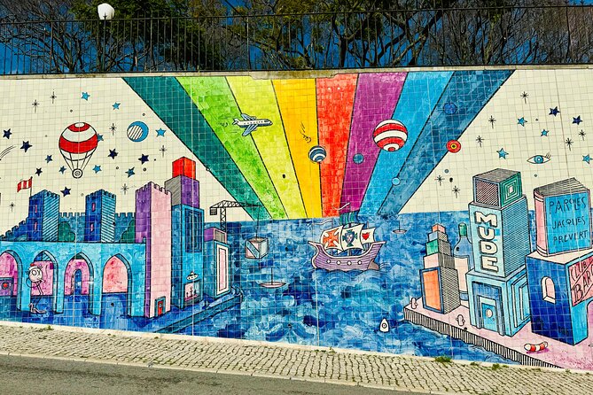 Lisbon:Old Town Tour by Tuk Tuk. - The Guide and Tour Experience