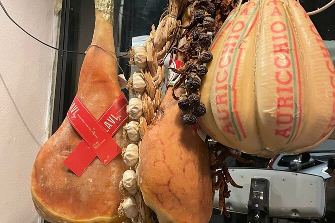 Live cooking class pasta -Small group or Private,in 5 languages - Enjoying a 3-Course Meal with Pasta You Made