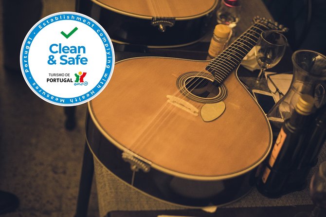 Live Fado Private Tour in Lisbon with Dinner - Key Points