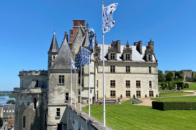 Live Guided Chenonceau, Chambord, Amboise Castles trip from Paris - What Makes This Tour Unique: Private Experience with Personalized Service