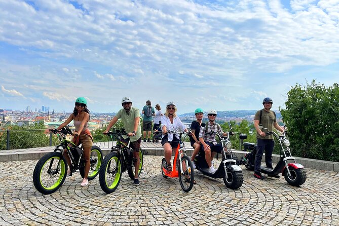 Live-Guided Trike-Harley Viewpoints tour of Prague - Booking and Cancellation Policies