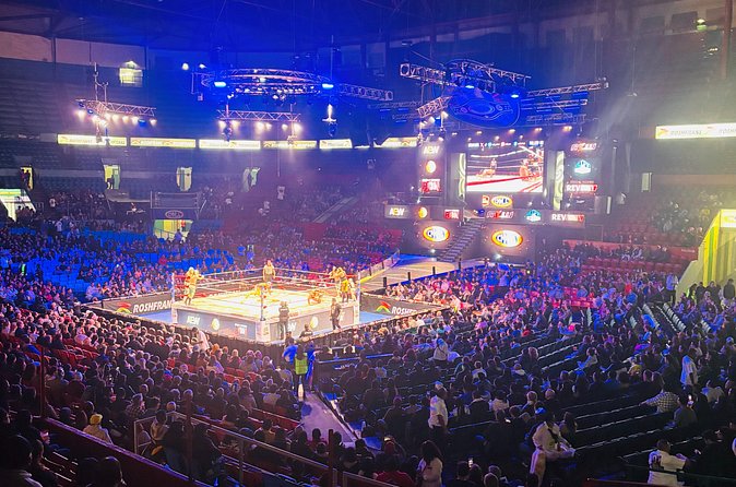 Live Lucha Libre and from the gym to the ring - Experience the Thrill of a Live Lucha Libre Match