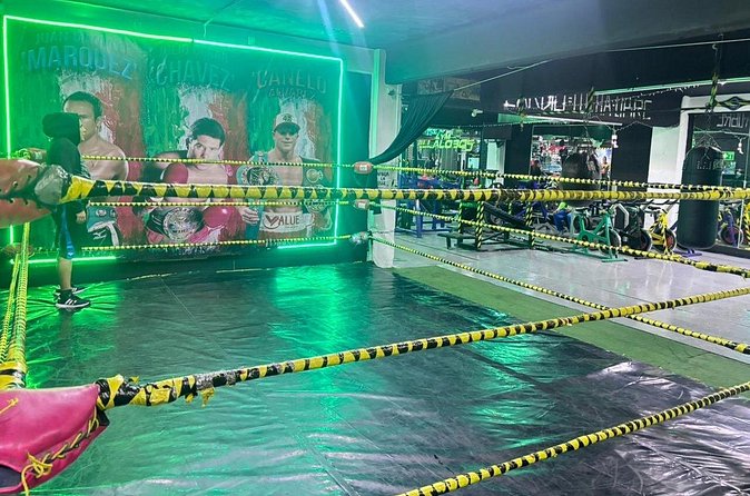 Live Lucha Libre and from the gym to the ring - Logistics: Meeting Points and Group Size