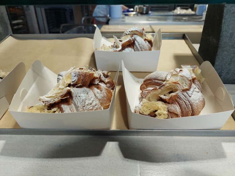 Liverpool: Albert Dock & Cavern Quarter Walking Food Tour - Pints and Cider in a Historic Pub