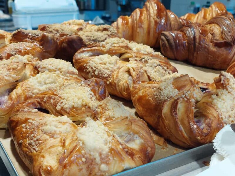 Liverpool: Albert Dock & Cavern Quarter Walking Food Tour - Why This Tour Fits Food Lovers and History Buffs