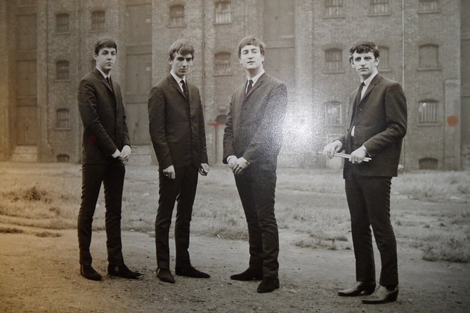 Liverpool and Beatles private walking tour - How the Private Tour Is Scheduled and Conducted