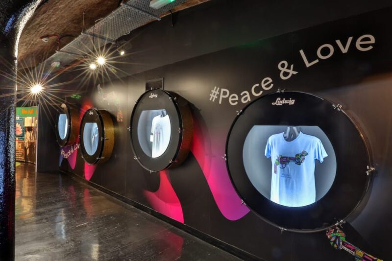 Liverpool and The Beatles Day Tour from London - The Magical Mystery Tour: Visiting Beatles Landmarks with a Guide