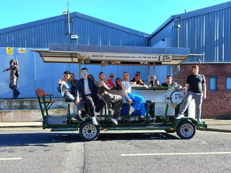 Liverpool: Beer Bike Tour with Drinks and Music - Starting Point in Liverpool’s Baltic Triangle District