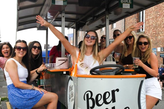 LIverpool beer or prosecco bike tour - Drinks and Food Options on the Tour