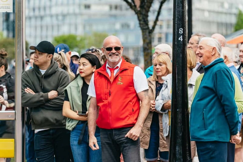 Liverpool: City & Beatles Tour with Live Guide & Live Music - Liverpool: City & Beatles Tour with Live Guide & Live Music – The Bottom Line