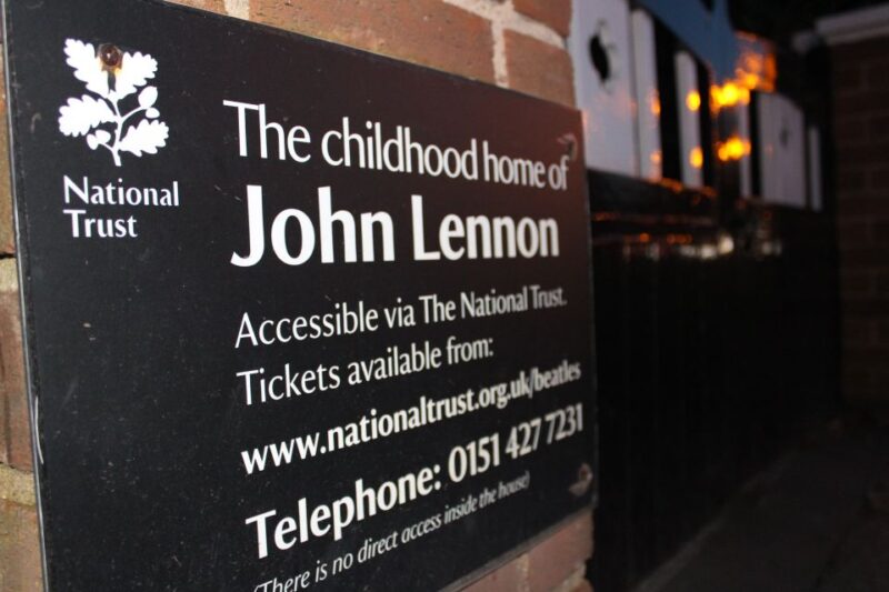 Liverpool: Private 3-Hour Beatles Classic Tour by Taxi - Key Points