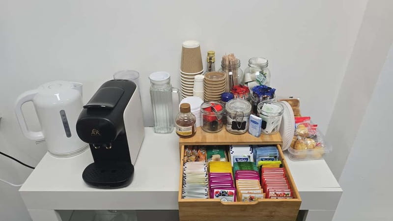 Liverpool: Sewing Machine Workshop with Tea and Cake - Key Points