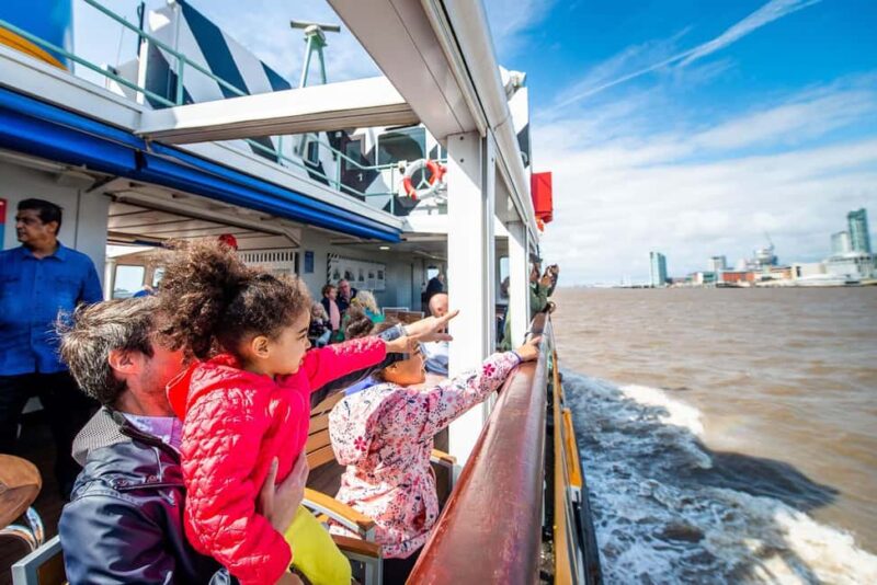 Liverpool: Sightseeing River Cruise on the Mersey River - The Pacing and Overall Experience
