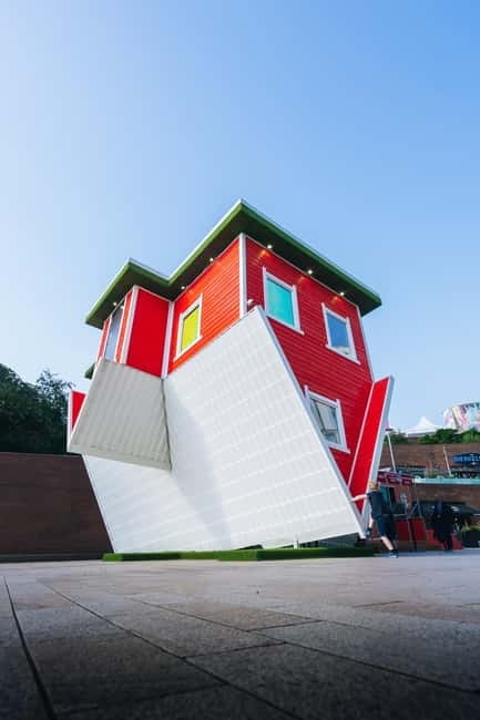 Liverpool: Upside Down House Entry Ticket - Liverpool: Upside Down House Entry Ticket - An Unconventional Photo Adventure