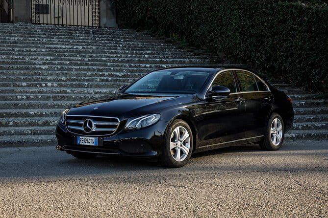 Livorno Private Departure Transfer: Central Florence to Cruise Port - Vehicle Quality and Comfort