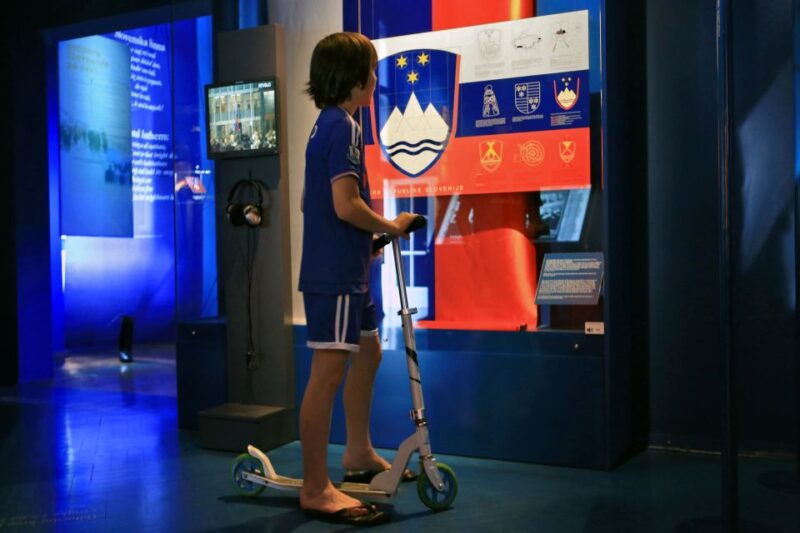 Ljubljana: City Card - Take a Scenic Boat Ride Along the Ljubljana River