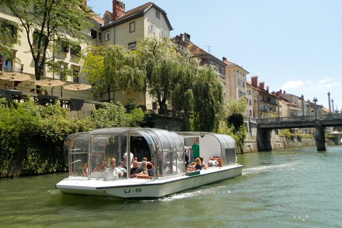 Ljubljana Express: A Day Trip from Zagreb - Guided Walking Tour of Ljubljana’s Historic Center