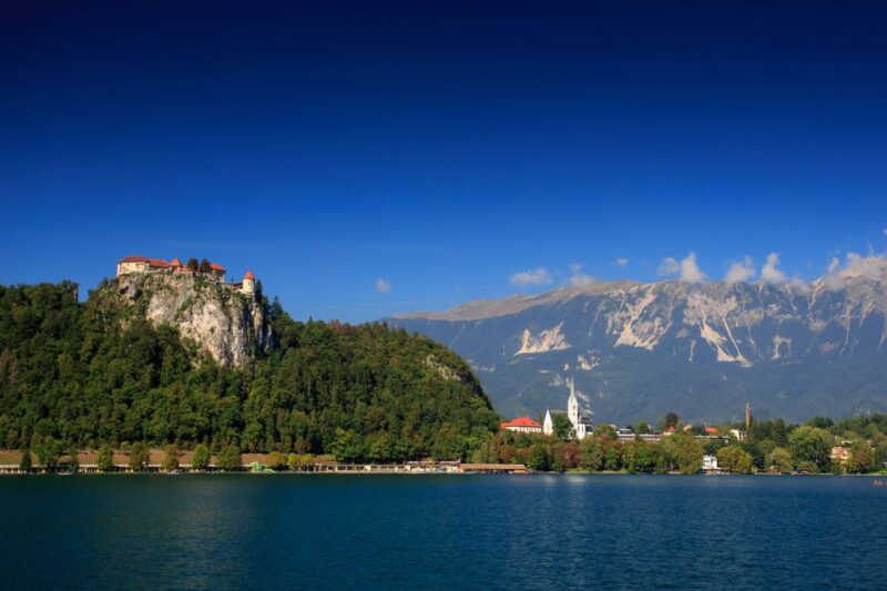 Ljubljana: Lake Bled Experience small group half-day tour - Return Journey and Optional Additional Fees