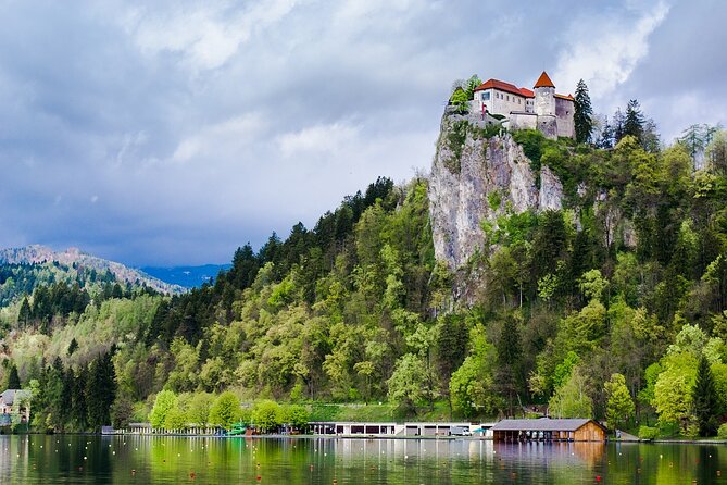 Ljubljana & Lake Bled (up to 8 persons) - Practical Aspects and Travel Comfort