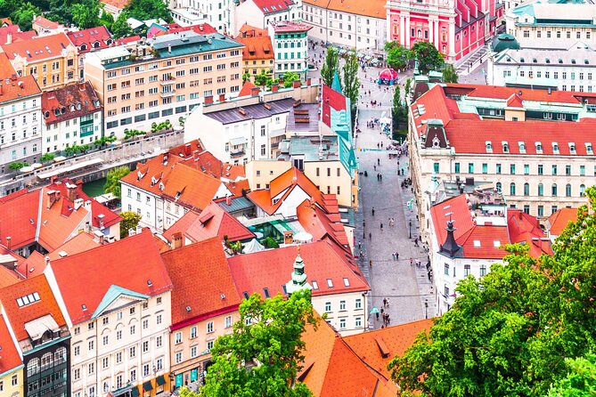 Ljubljana Scavenger Hunt and Highlights Self-Guided Tour - Multilingual Experience and Easy Accessibility