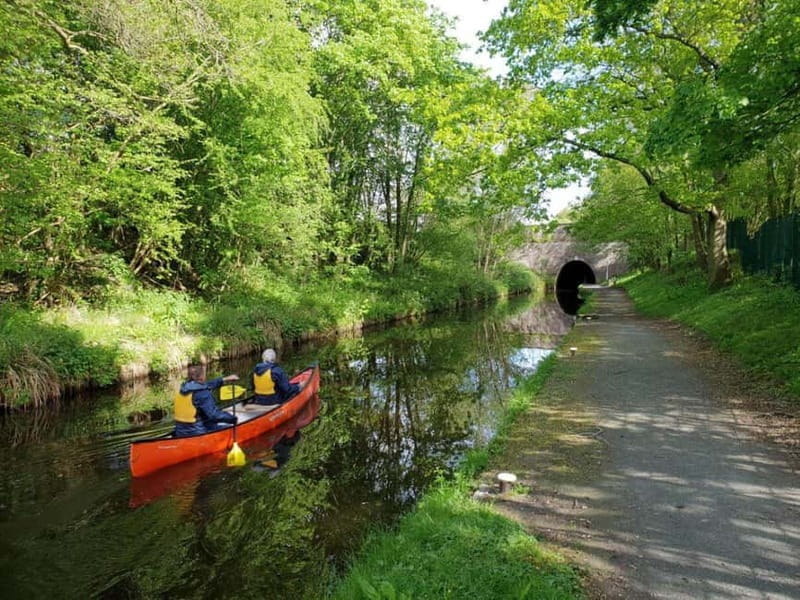 Llangollen: Canoe Hire on the Llangollen Canal - Paddling Through the Chirk Aqueduct and Tunnel