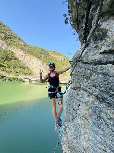 Lleida Pyrenees: Paret de les Arcades Via Ferrata with views of the lake - Meeting Point and Logistics in the Catalonia Region