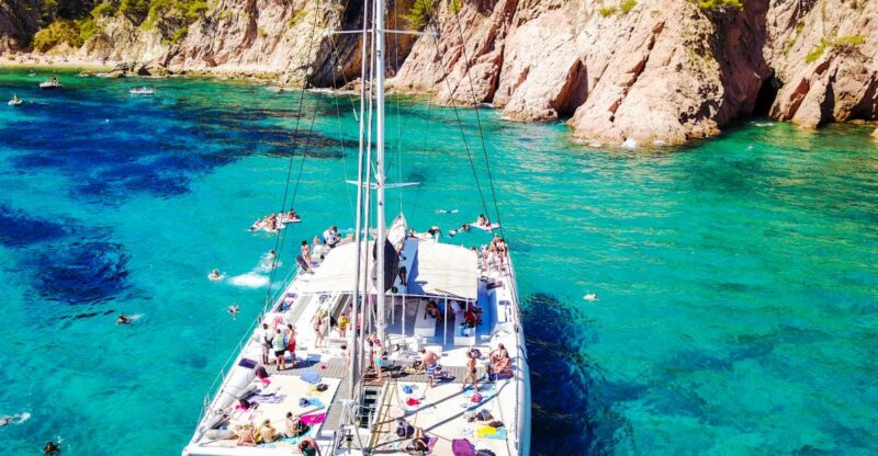 Lloret de Mar: Catamaran Sailing Cruise with BBQ and Drinks - Key Points