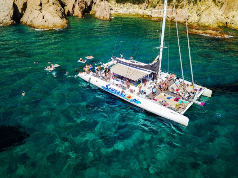 Lloret de Mar: Catamaran Sailing Cruise with BBQ and Drinks - Evening and Saturday Celebrations with DJ and Drinks