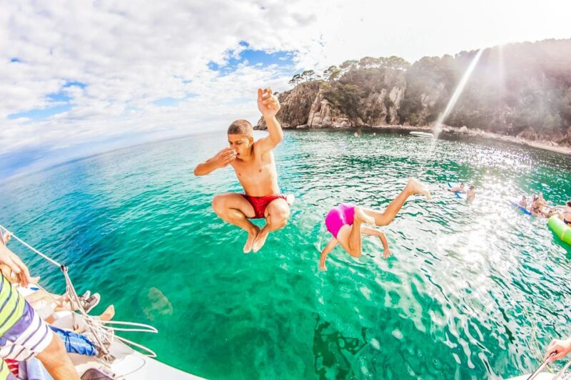 Lloret de Mar: Catamaran Sailing Cruise with BBQ and Drinks - Practical Logistics and Group Considerations