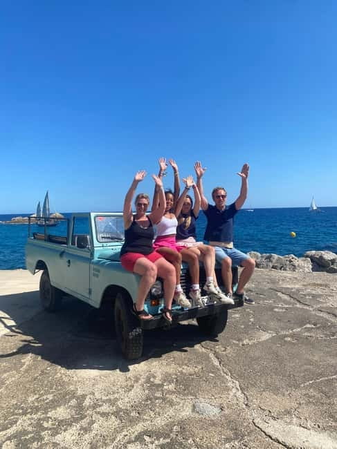 Lloret de Mar: Guided Sightseeing Tour in a 4x4 Vehicle - Going Off the Beaten Path in a 4x4 Vehicle