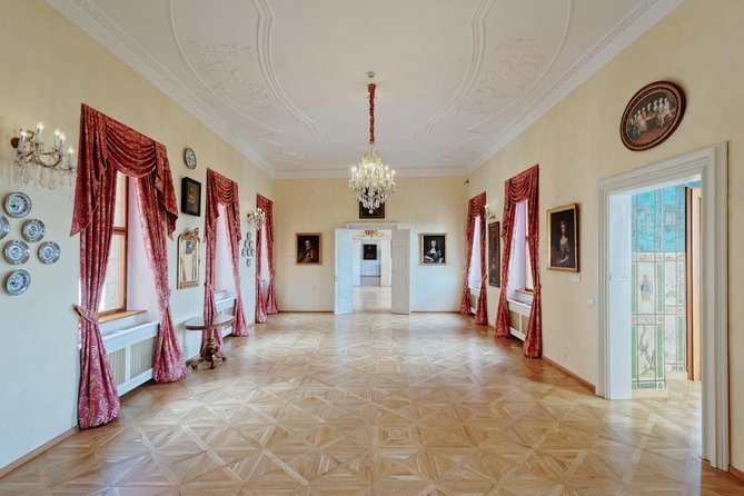 Lobkowicz Palace Museum Entrance Ticket in Prague - The Flexibility of a Self-Guided Tour